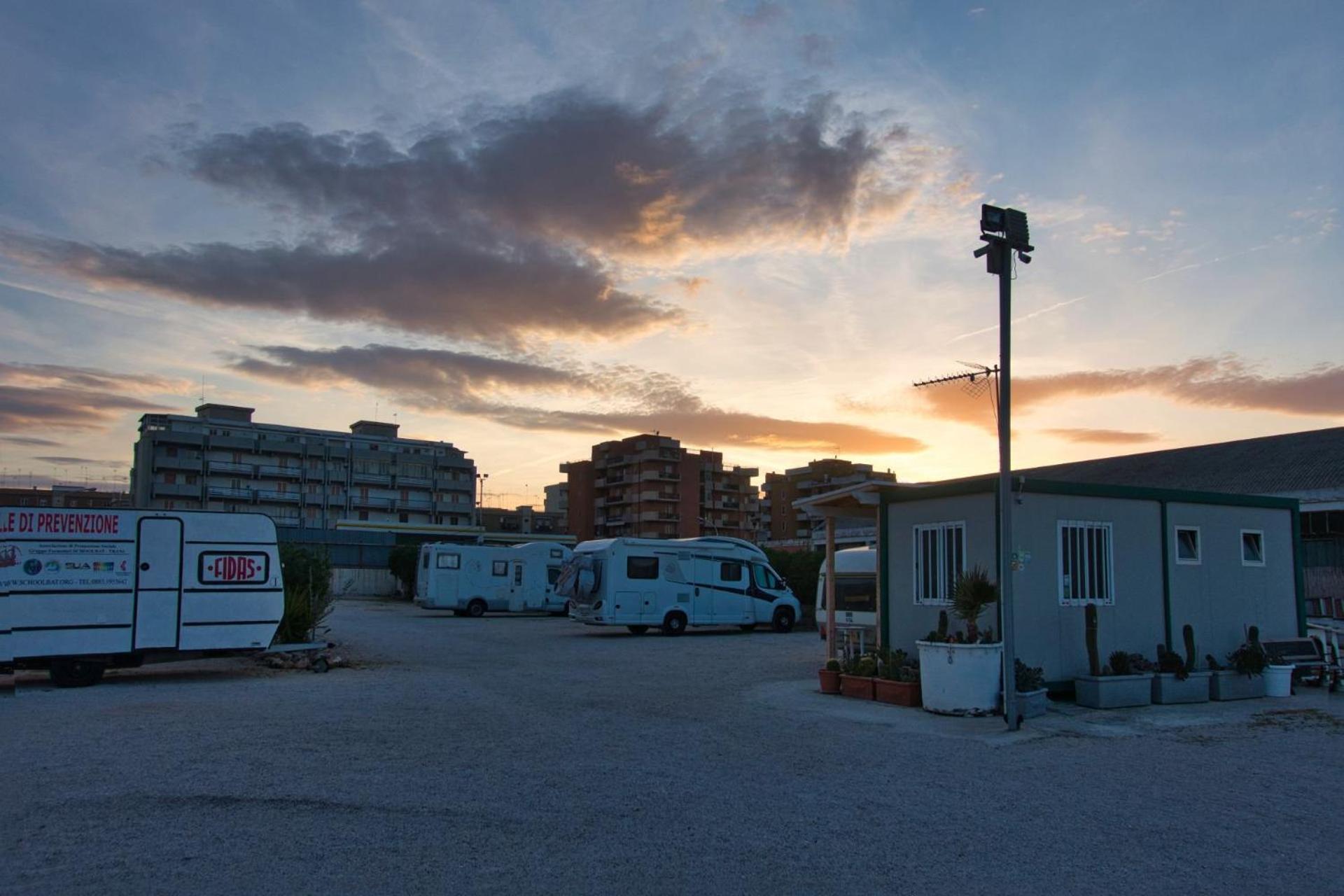 Beltrani Rent Rooms ภายนอก รูปภาพ